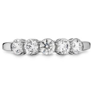 Picture of MULTIPLICITY LOVE 5-STONE BAND .30TW